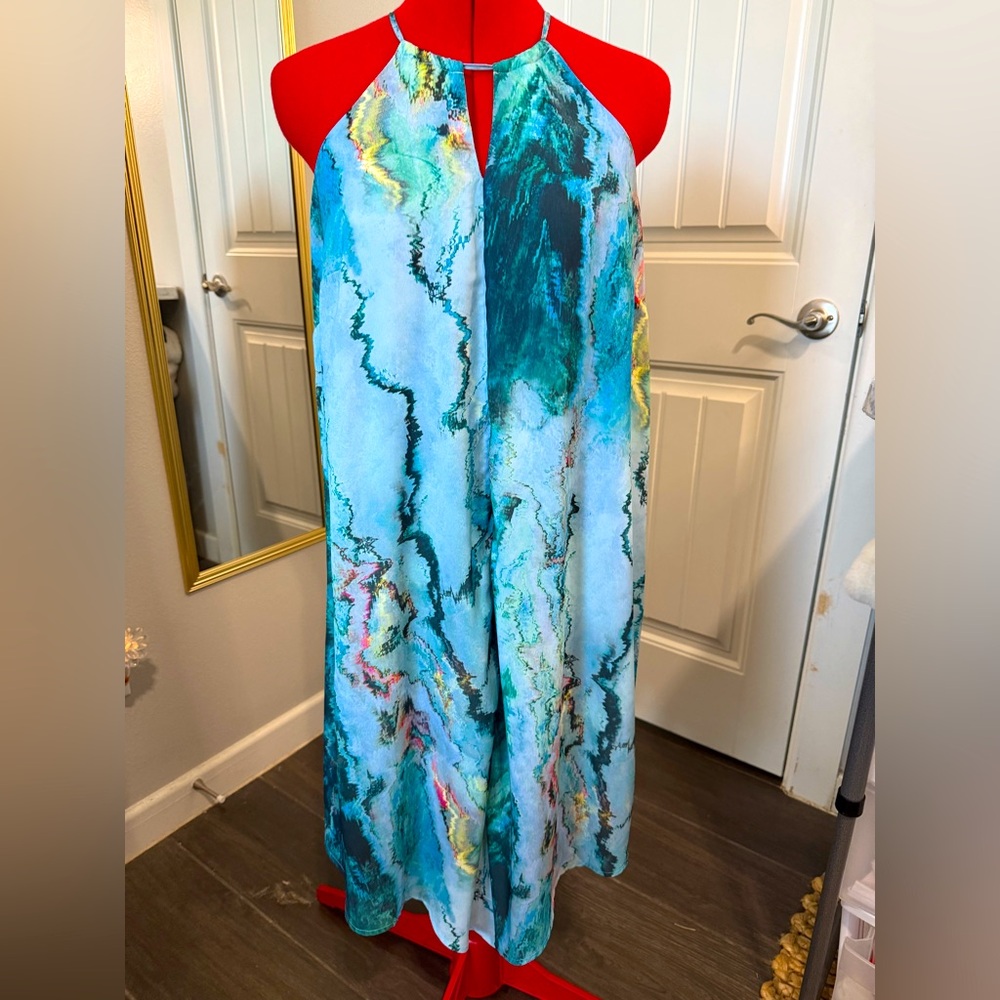 Mossimo Multicolored Halter Dress Keyhole front & back Asymmetrical hem Sz M/M